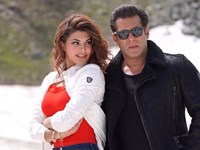 Race 3