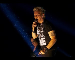 Billy Idol: State Line - Cambridge - The Light