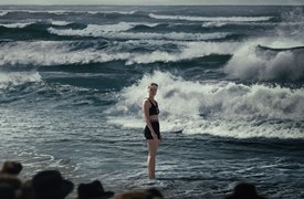 Young Woman and the Sea BD