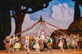 La Fille Mal Gardee maypole