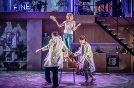 Next to Normal i