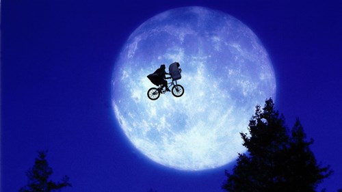 E.T. the Extra-Terrestrial - Addlestone - The Light